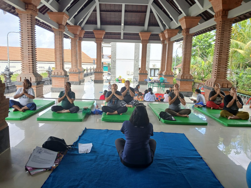 PELAKSANAAN KELAS IBU HAMIL DI DESA KUWUM KECAMATAN MENGWI